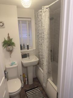 2 bedroom Modern House - Hednesford - 2