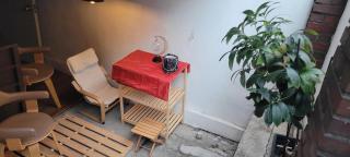 Isu Retro House - 2