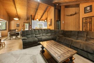 423 Pine View Dr - - 4