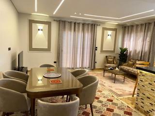 2-bedroom apartment, fully furnished with AC - 0