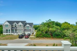 Walk to Beach Southern Shores Retreat with Hot Tub - 3