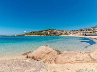 Villa Tre Monti - Vista mare 8 posti letto- Baja Sardinia - Baja Sardinia - 8