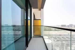 GuestReady - Top-Floor Tranquillity in JVC - 7