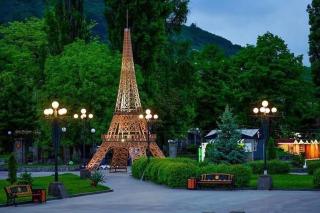 Mony Hotel - Goris - 6