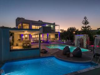 Varimpo Luxury Escape - Melidhónion - 0