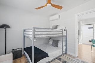 Renovated 3BR House with Heated Pool and Backyard Oasis - 8
