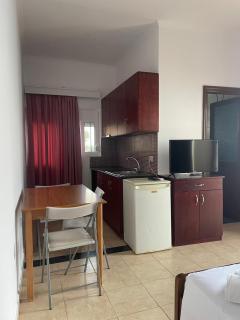 Samos Home - Vlorë - 1