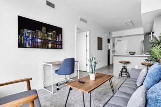 Modern 1BR Apt In Edgewater Free Parking - Miami - 2