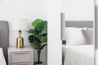 Stylish City Suite, Balcony, Augarten & Center - 8