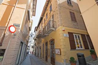 Apartamento Davide , Via Garibaldi con balcone - Bellagio - 0