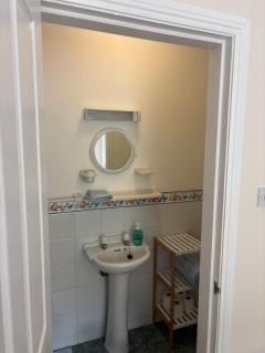 2 bed Beachfront Apartment Inchydoney Cork - Balnacart - 1