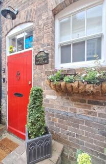 Ironbridge View Townhouse WINNER 2025 UK MOST PICTURESQUE SELF-CATERING HOLIDAY HOME & WINNER SELF-CATERING ACCOMMODATION OF THE YEAR 2025 - 2