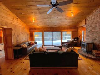 Amazing lakefront home in the White Mountains with game room theater - Whitefield - 6