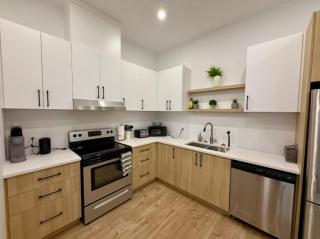 The Royale Apartments 1 - 5