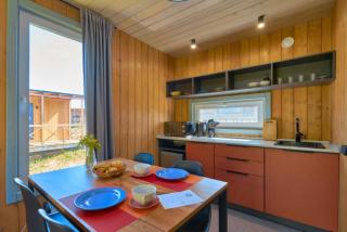 Beachside bungalow with pool - Boucherville - 3