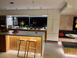 Seaview Villa with Rooftop, Garden & Maid Service - Hongkong - 7