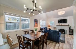 Charming Cozy & Central 2-BD 1-BA Mins to DT - Houston - 1