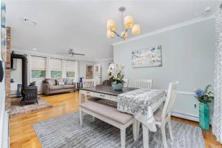 Tranquil Retreat in Hampton Bays - 6