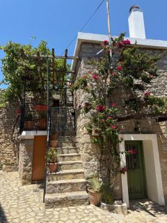 Vigliata Sidirounta Traditional Stonehouse - 5