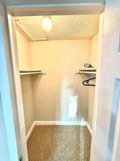 Cozy retreat 1Br 1Ba near hospital and tollway - 2