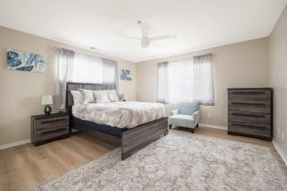 Spacious San Diego Home Family friendly with Free Parking - 8