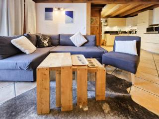 Résidence Roselend - Grand 4 pièces offrant de belles surfaces situé dans une résidence au village du chantel ,proche des pistes et avec piscine MAE-9204 - Arc 1800 - 9