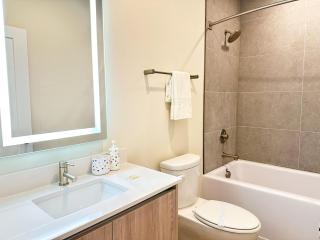 TR17328SB - Stylish 4BR - Private Pool - Sleeps 10 - 1