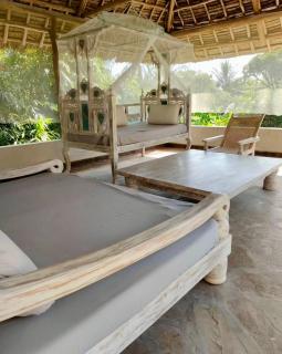 WHITE Nyumba Malindi - 5