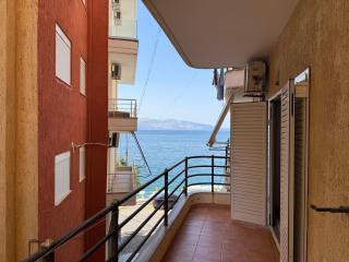 Jurgen Apartment -Yellow Flat - Saranda - 0