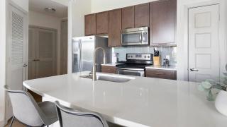 Downtown San Antonio Apartments by Landing - 5