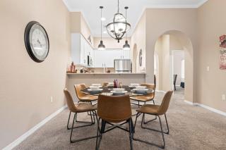Homey Nature Escape - Sleeps 6 - 3