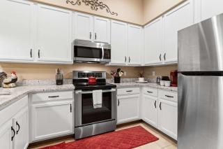 Homey Nature Escape - Sleeps 6 - 4