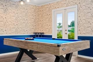 Luxury Villa - Waterfront 5BR with kayaks - 6