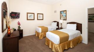 Tropical 2 BDR Condo in Brand New Resort Community - 6