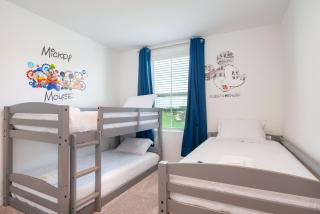 Brand New 3 BDR Resort Home Packed with Amenities - Davenport - 7
