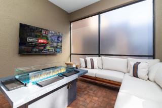 Blue Bengal Paradise - Sleeps 24 - 9