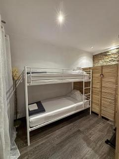 Olive Stonehouse - 6
