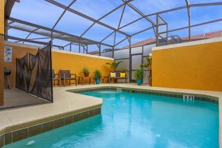 Main Street Gem in Paradise Palms Resort - 8