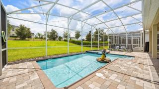 Upstay ChampionsGate 9BR Villa with Pool & Cinema - 6