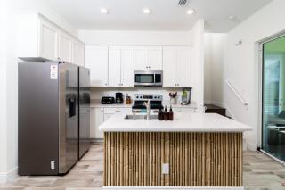 Rum Runners and Margaritas - 5