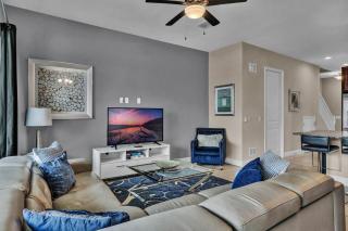 Captivating Captiva - Heated Pool Near Disney - 4