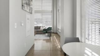 Landing Modern 1BD Gym - 6
