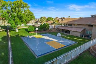 Hikers Hideaway - Cozy Resort Condo with Pool & More - St. George - 5