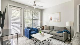 Landing Apartments Dry Creek - Huntsville - 0