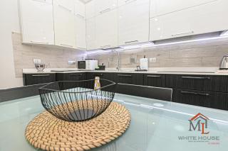 Girasole House BY ML WHITE HOUSE - 1