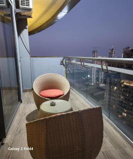 Euphoria 42nd floor by Rouge stays - Neu-Delhi - 8