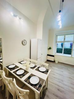 Elegant Cozy Apartment In center Prague - 6