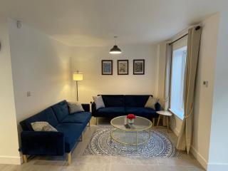 Exquisite large executive home - 6