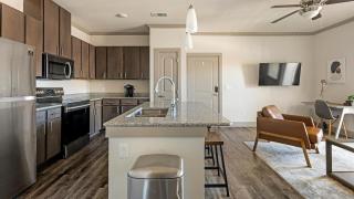 Landing at The Flats at Shadowglen - Manor - 4