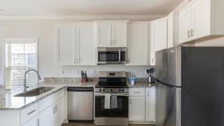 Landing Apartments at Oak Grove Dairy - 4